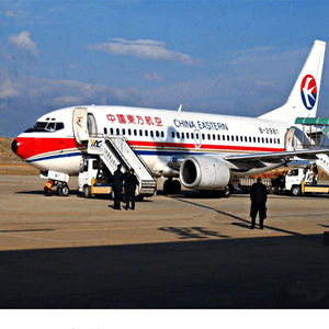 天津滨海机场快运航空快运业稳步发展的原因是什么？
